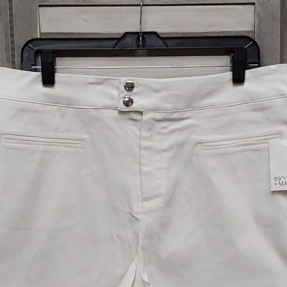 Luxe Stretch Millennium Casual Shorts | 89th + Madison | 10 - Picture 3 of 9